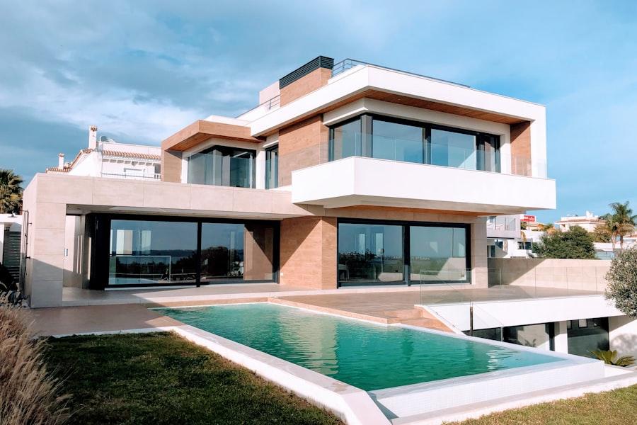 Modern Villa & Private Pool Tour